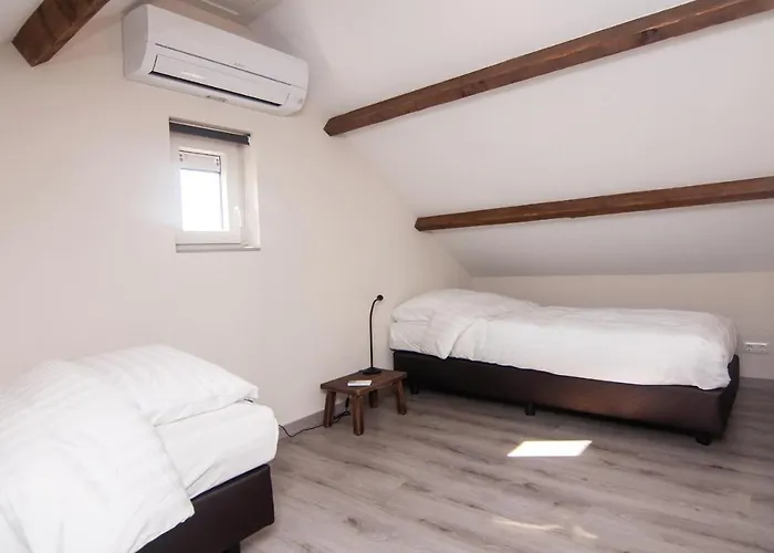 De Bergplaats Semesterbostad *